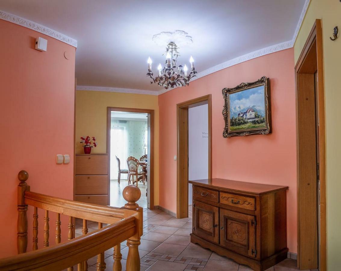 Apartma Ajda Komenda Esterno foto