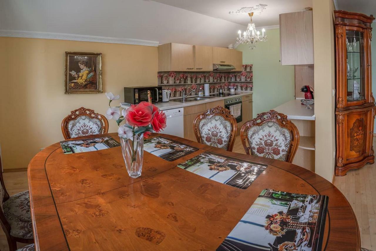 Apartma Ajda Komenda Esterno foto